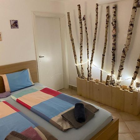 Room Julija Zirovnica Dış mekan fotoğraf